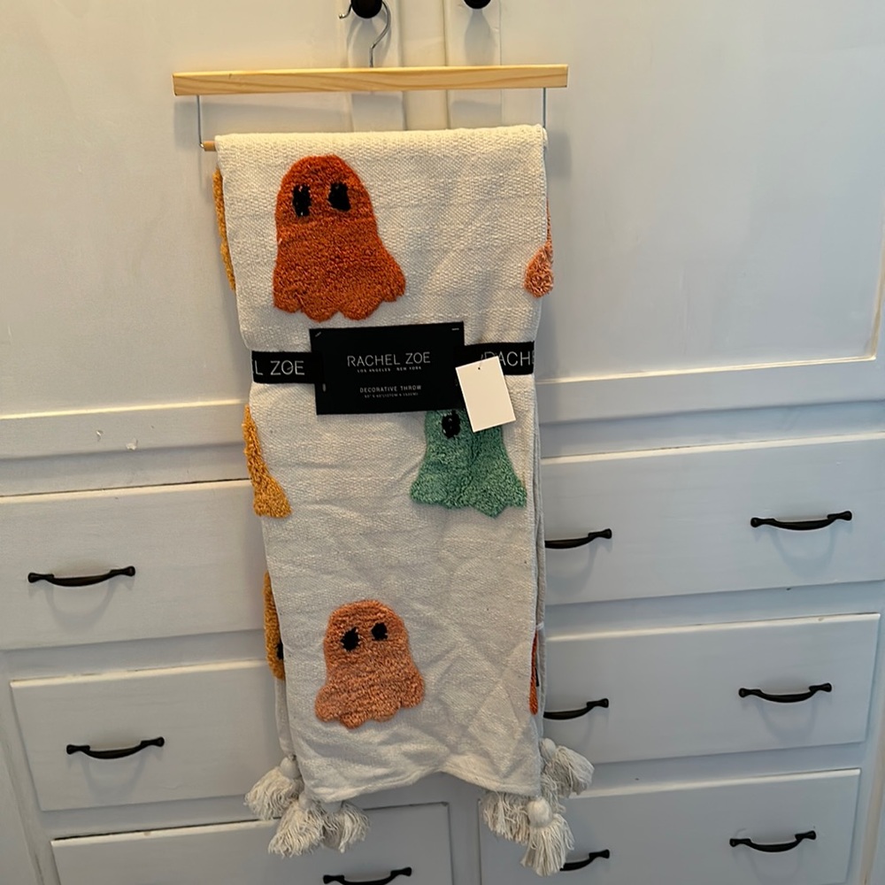 Ghost blanket. NWT. Halloween decor